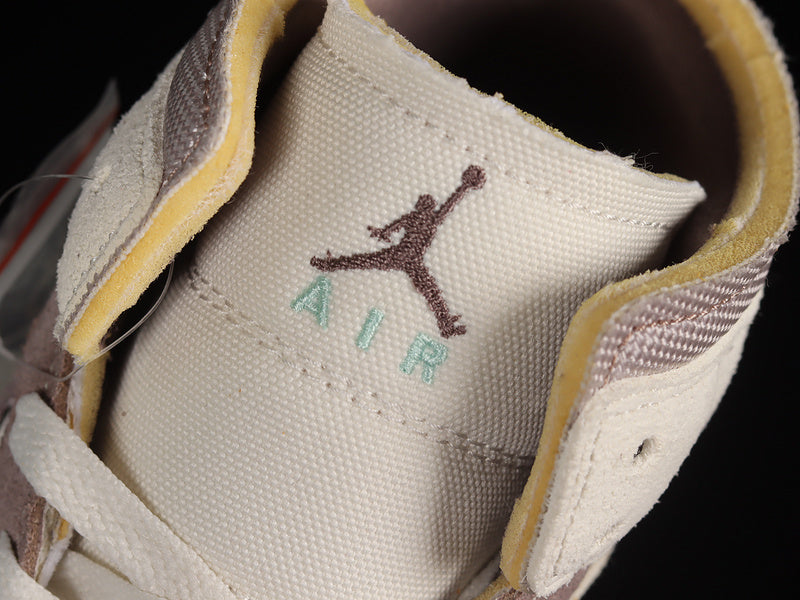AJ1 Mid