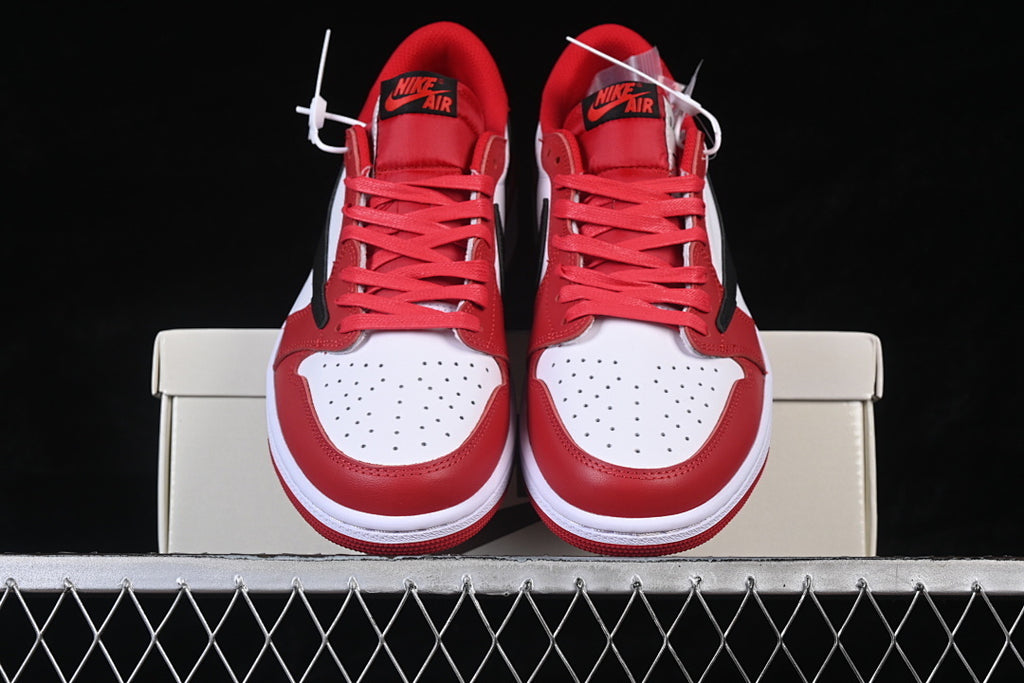 AJ1 Low