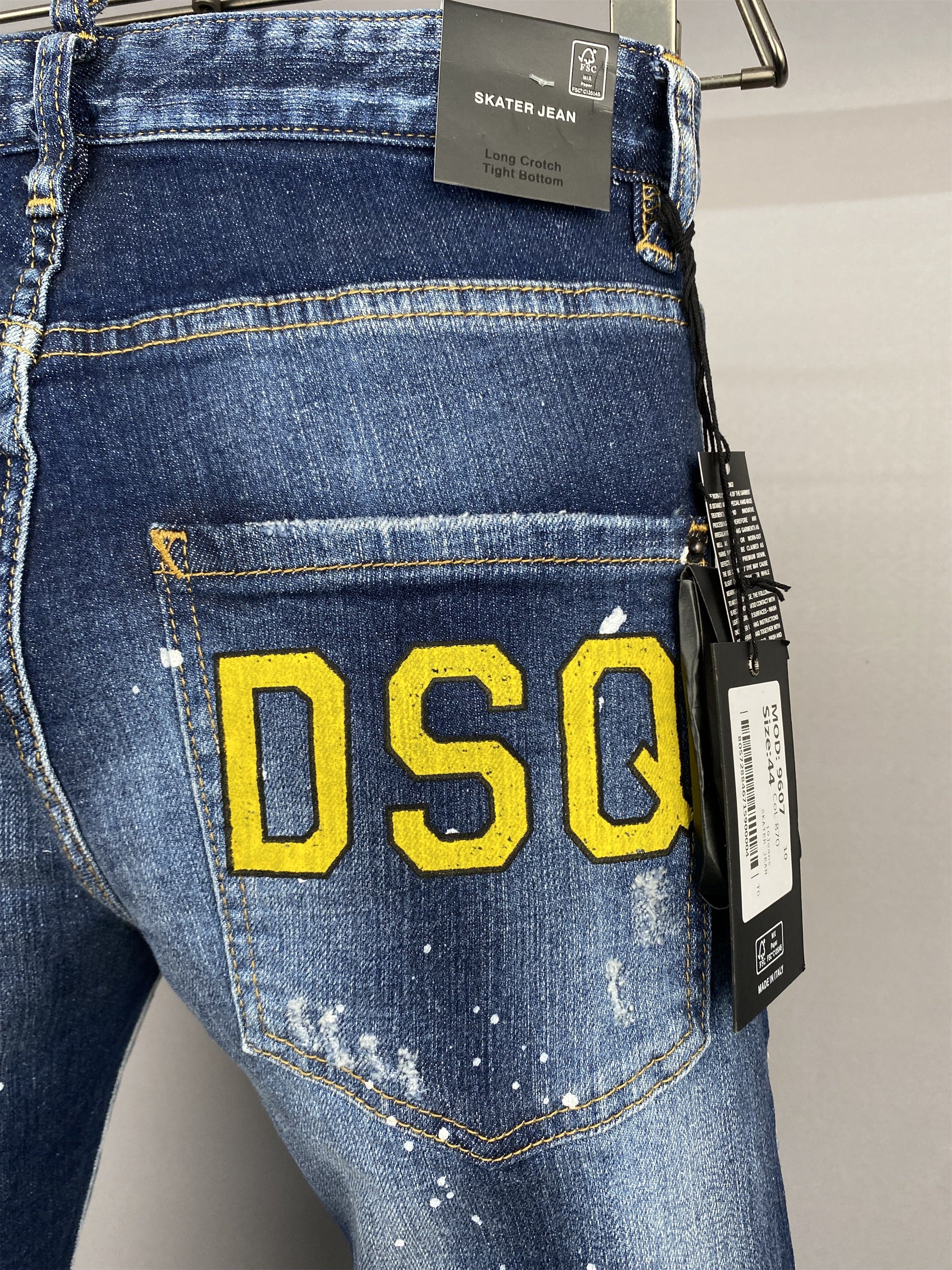 D2 Jeans