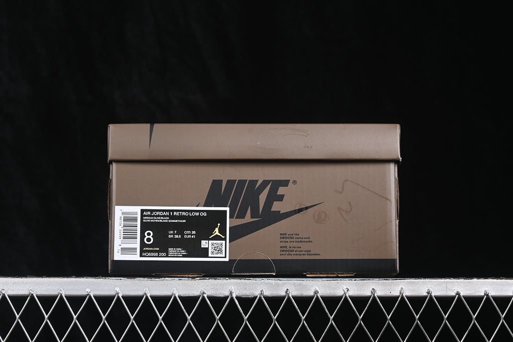 AJ1 Low