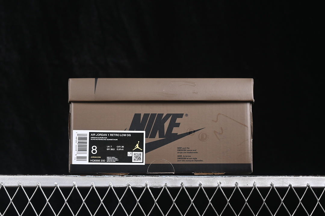 AJ1 Low