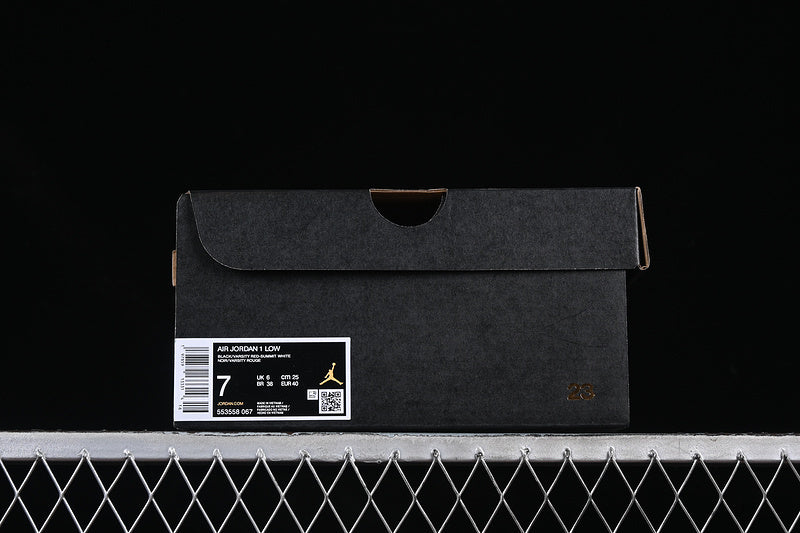 AJ1 Low