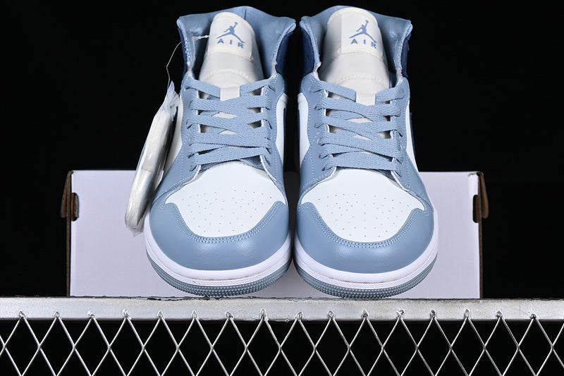 AJ1 Mid