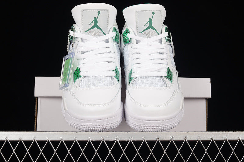 AJ4