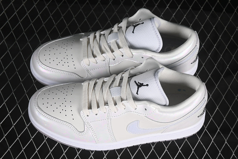 AJ1 Low