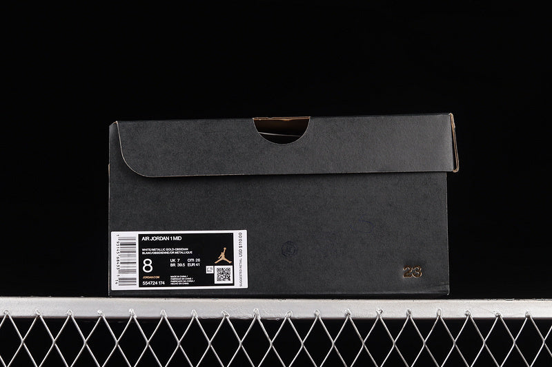 AJ1 Mid