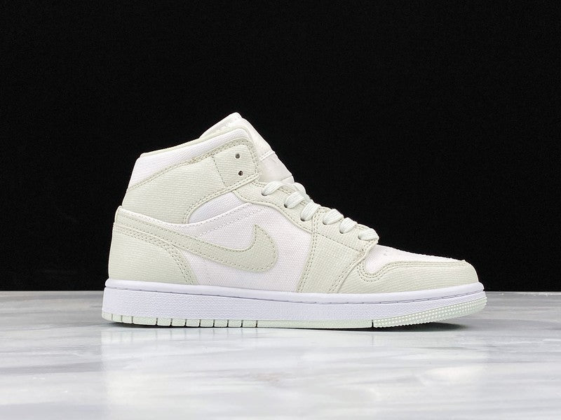 AJ1 Mid