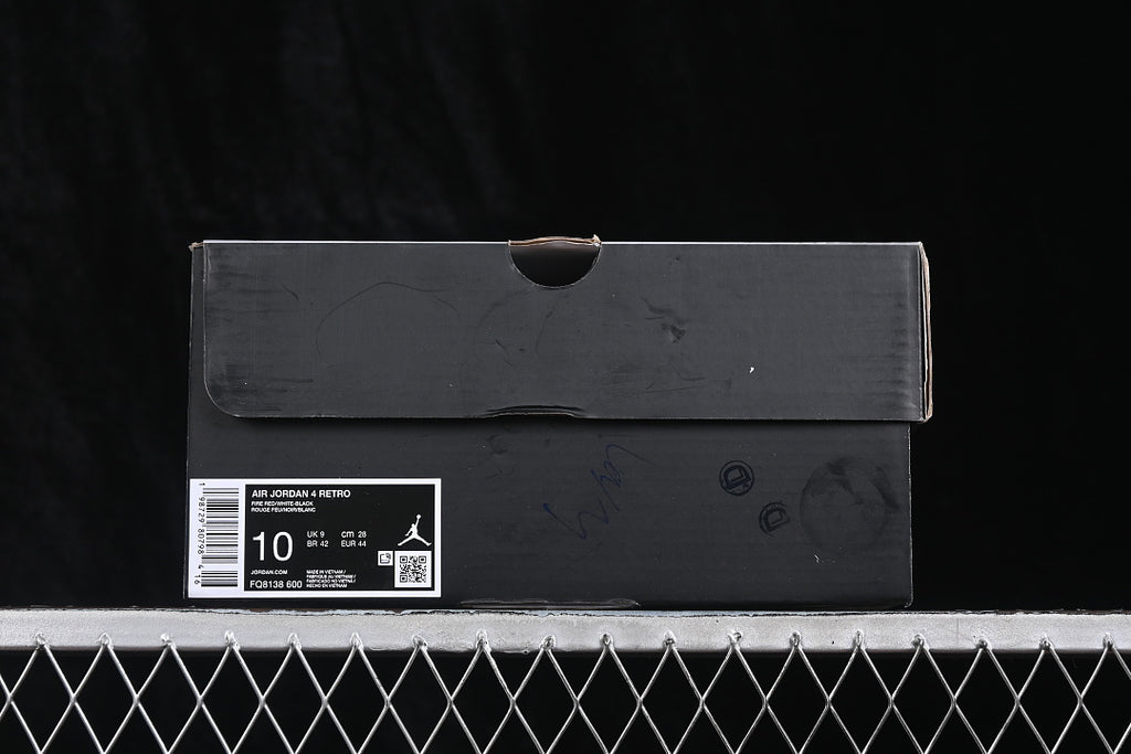 AJ4