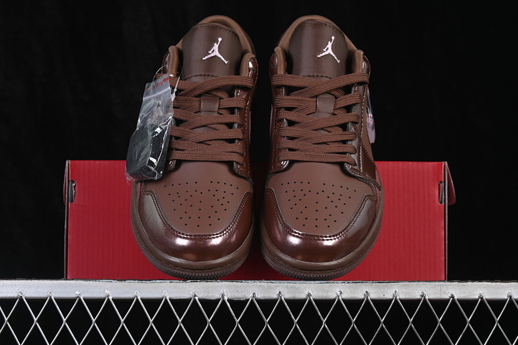 AJ1 Low