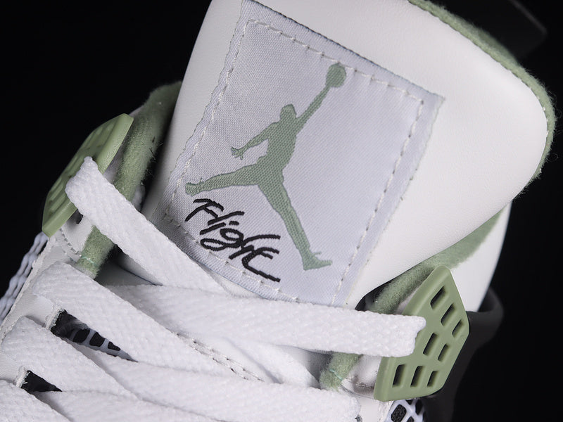 AJ4