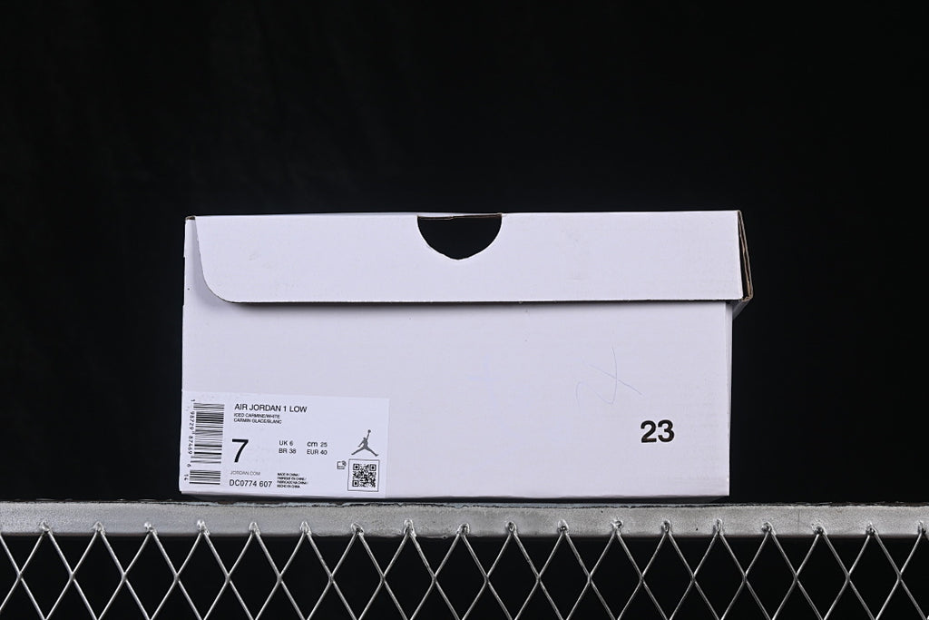 AJ1 Low