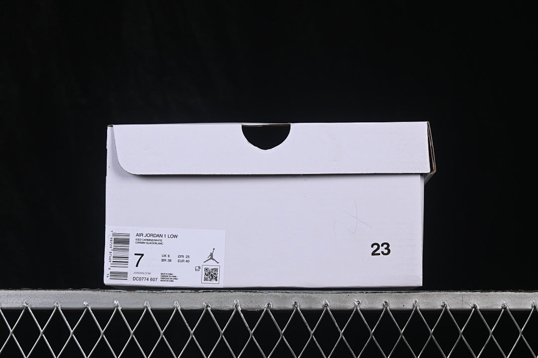 AJ1 Low
