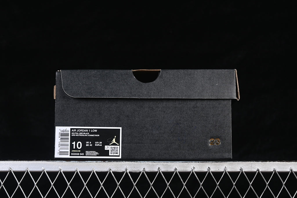 AJ1 Low