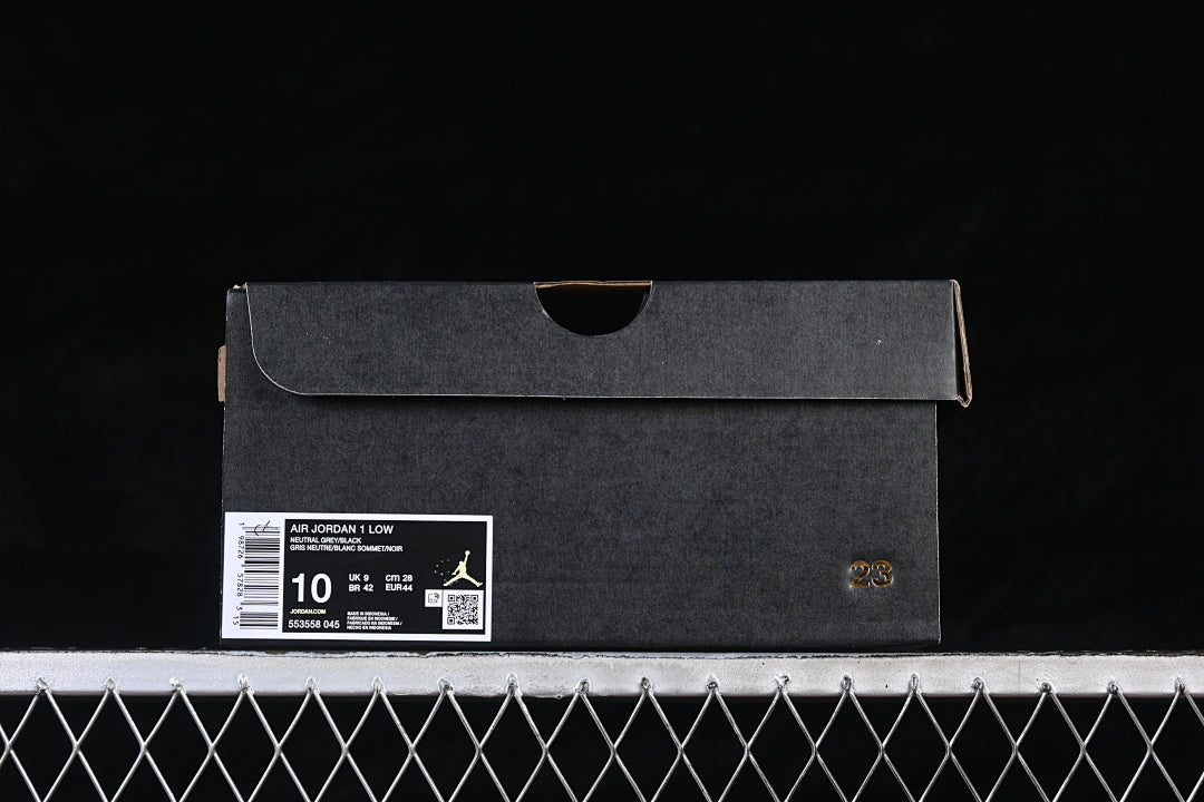 AJ1 Low