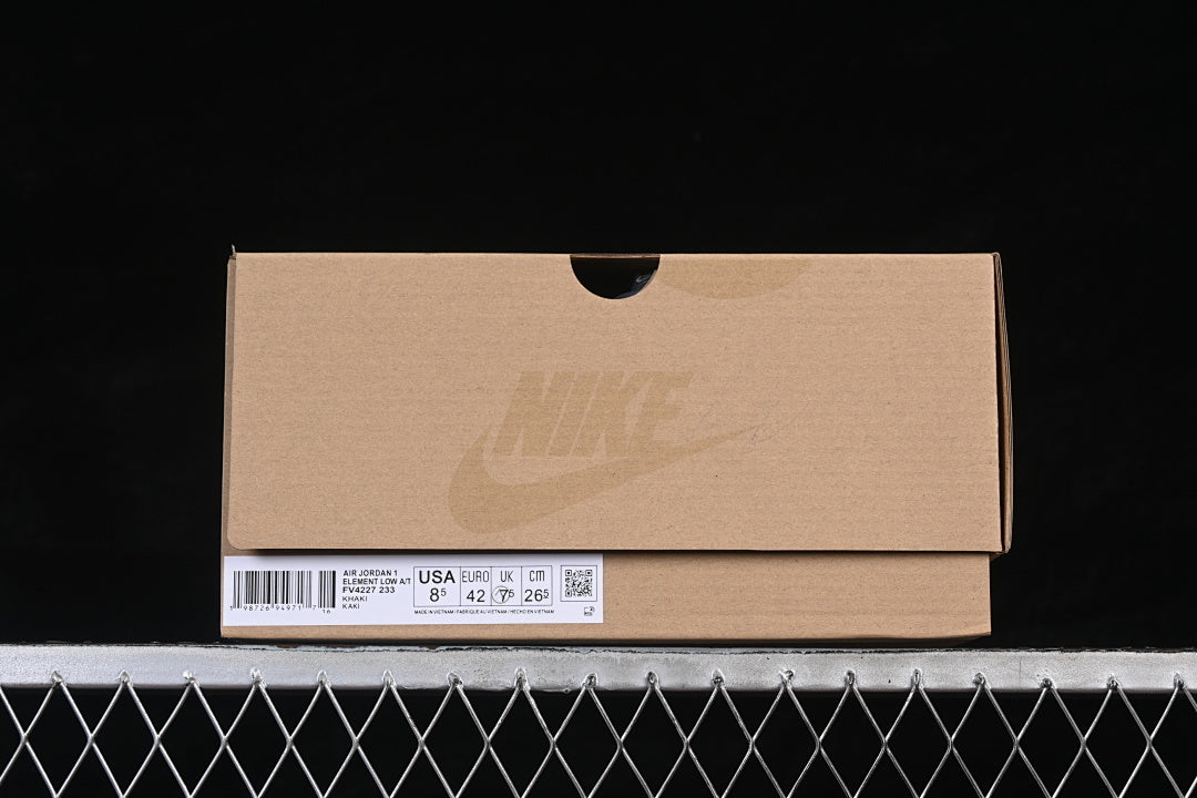 AJ1 Low