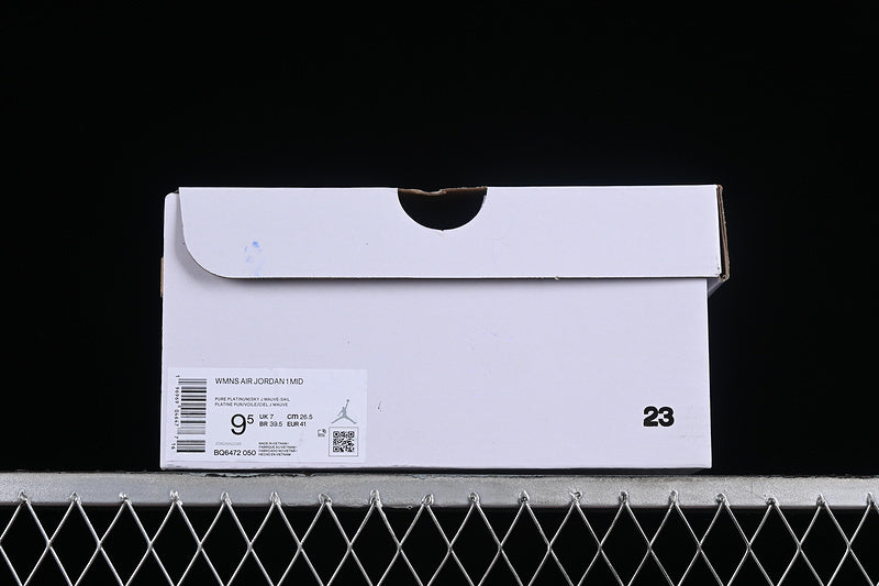 AJ1 Mid
