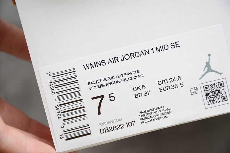 AJ1 Mid