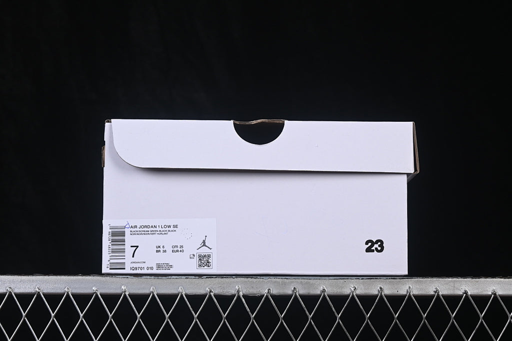 AJ1 Low