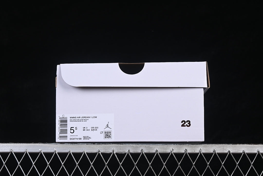 AJ1 Low