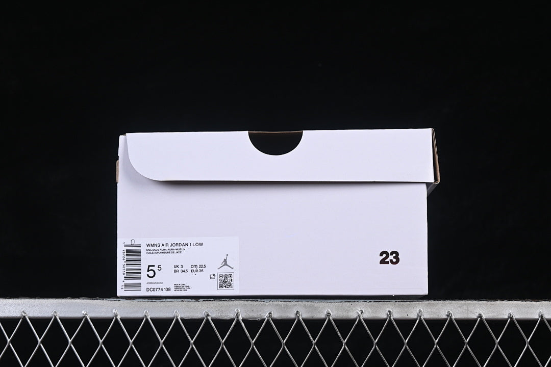 AJ1 Low