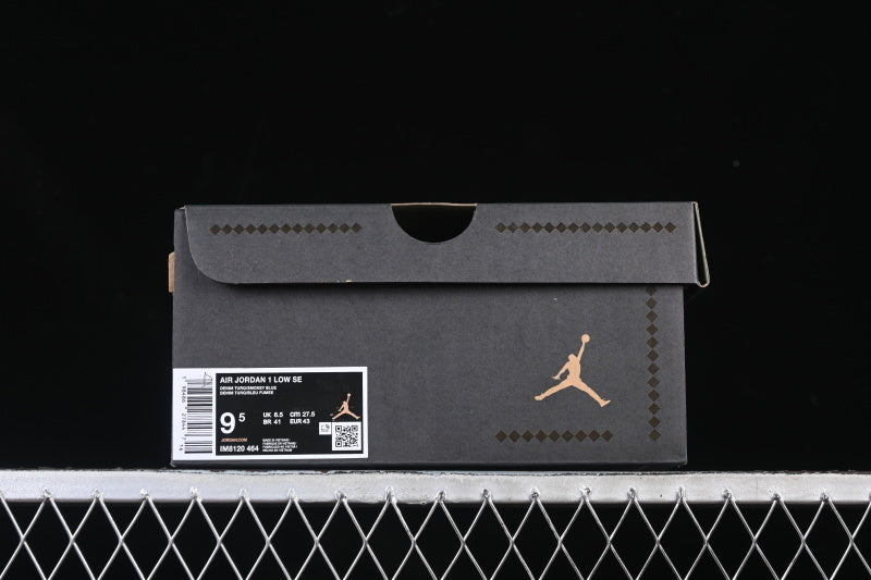 AJ1 Low