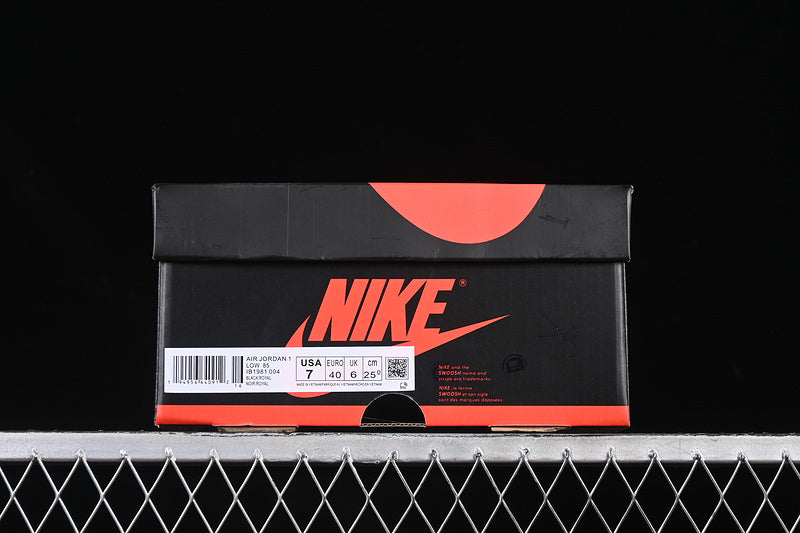 AJ1 Low