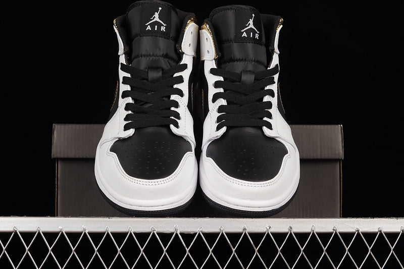 AJ1 Mid