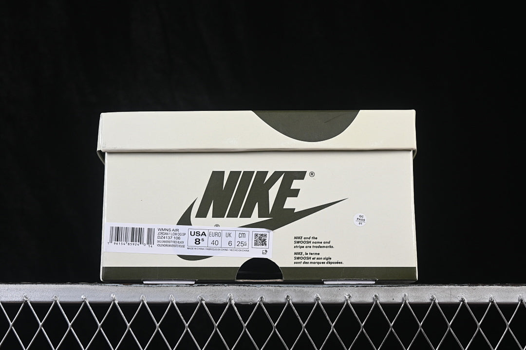 AJ1 Low