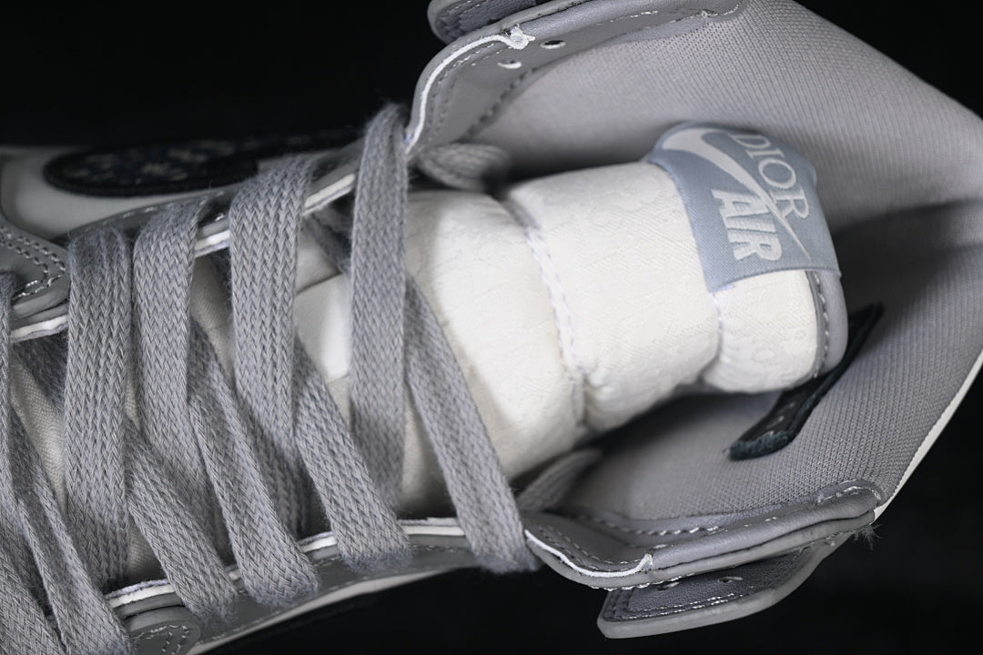 AJ1 High