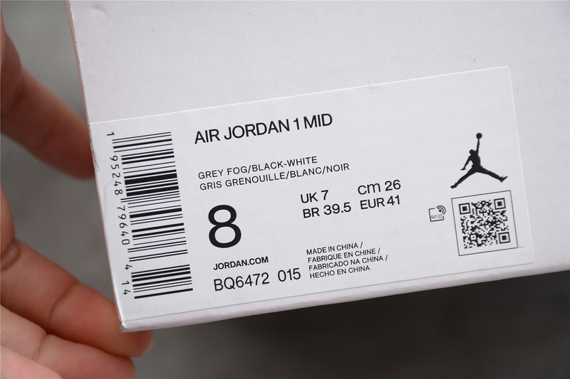 AJ1 Mid