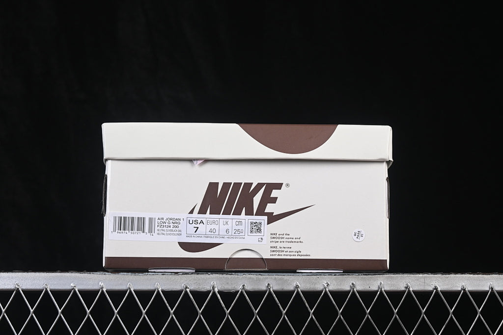 AJ1 Low
