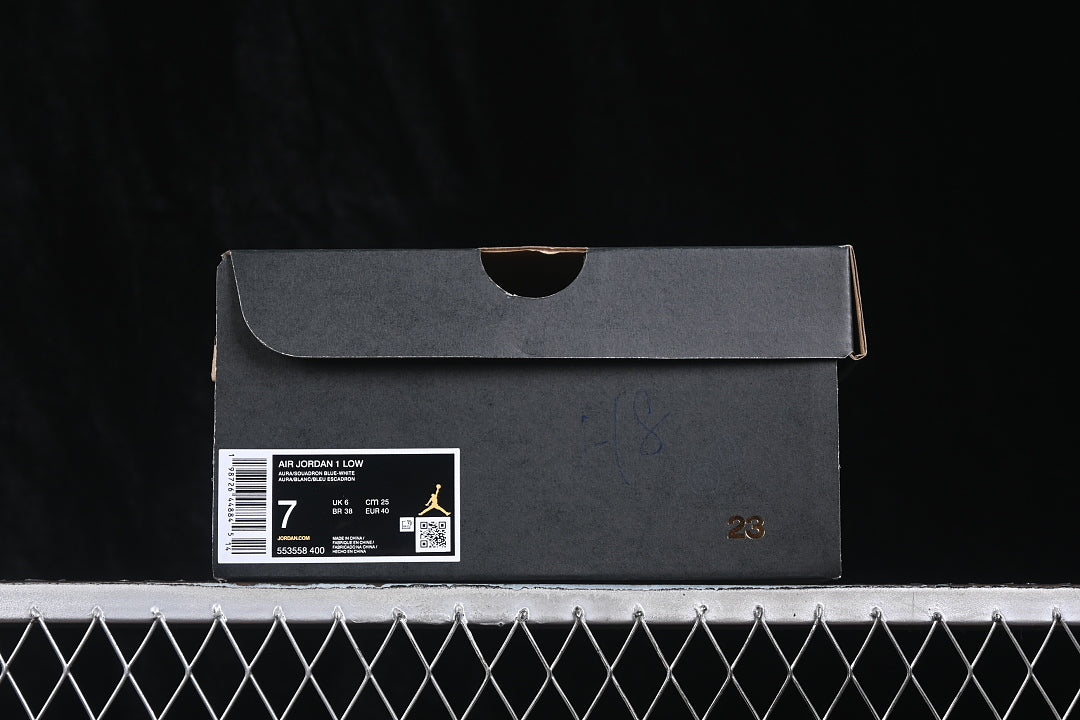 AJ1 Low