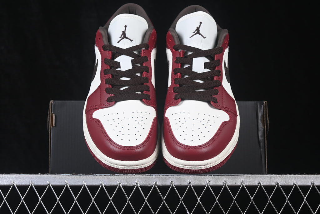 AJ1 Low