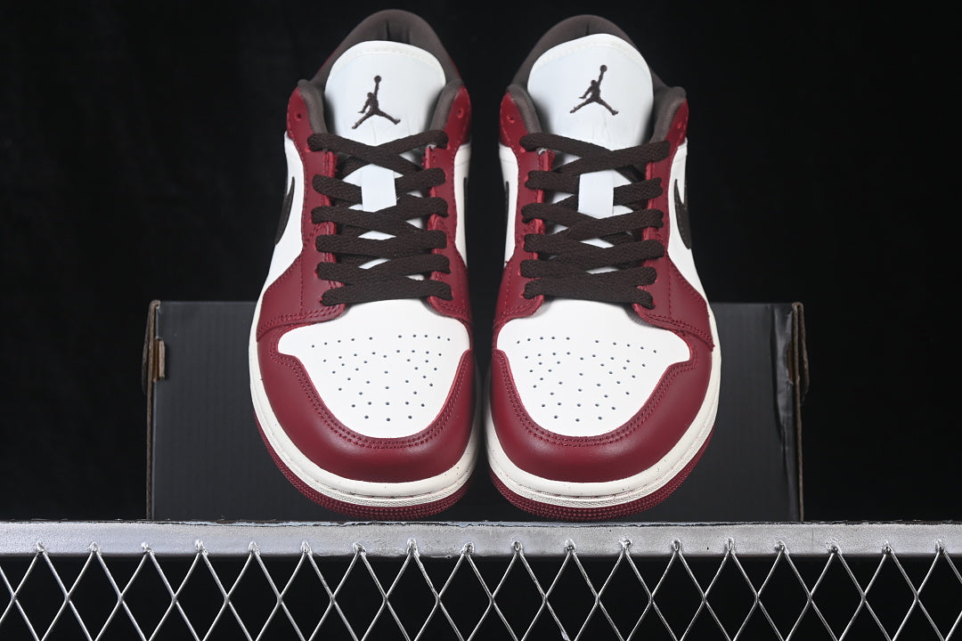 AJ1 Low