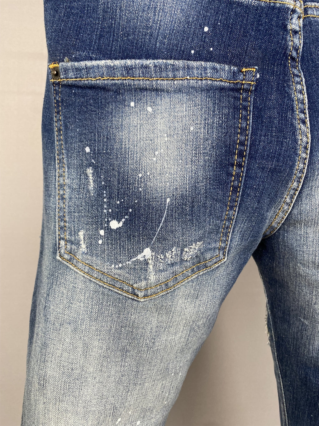D2 Jeans