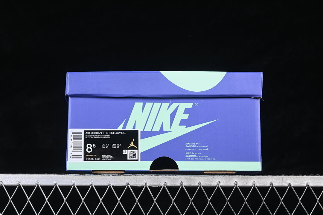 AJ1 Low