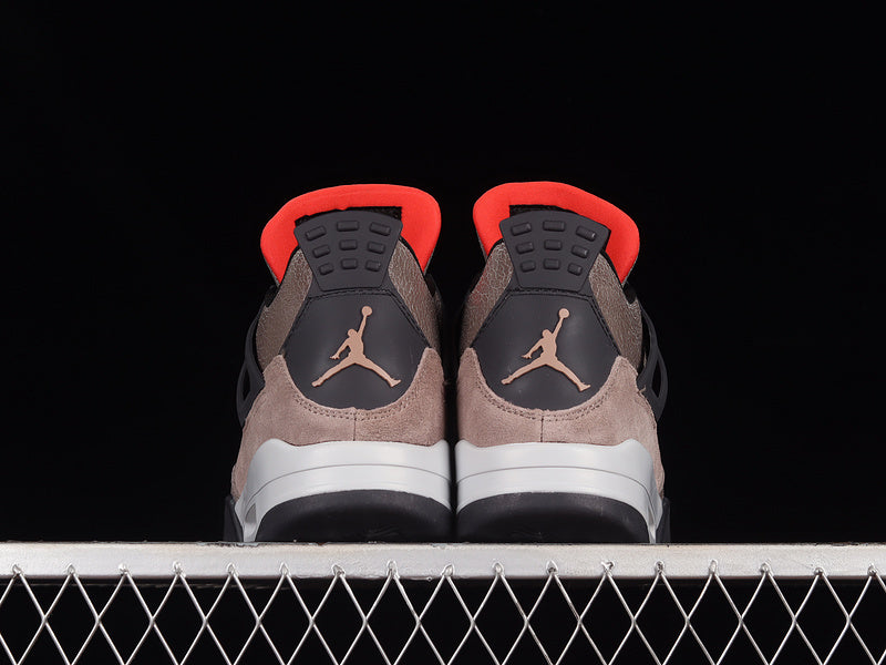 AJ4