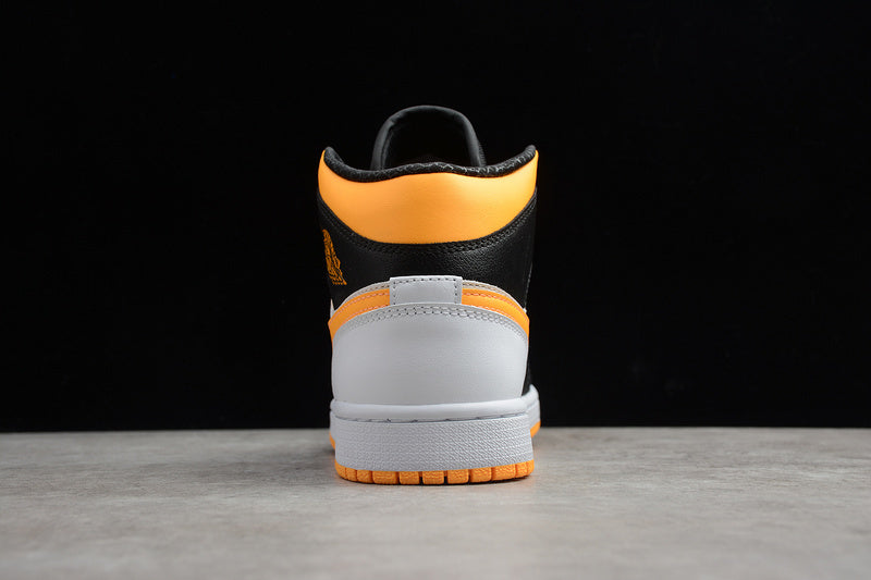 AJ1 Mid