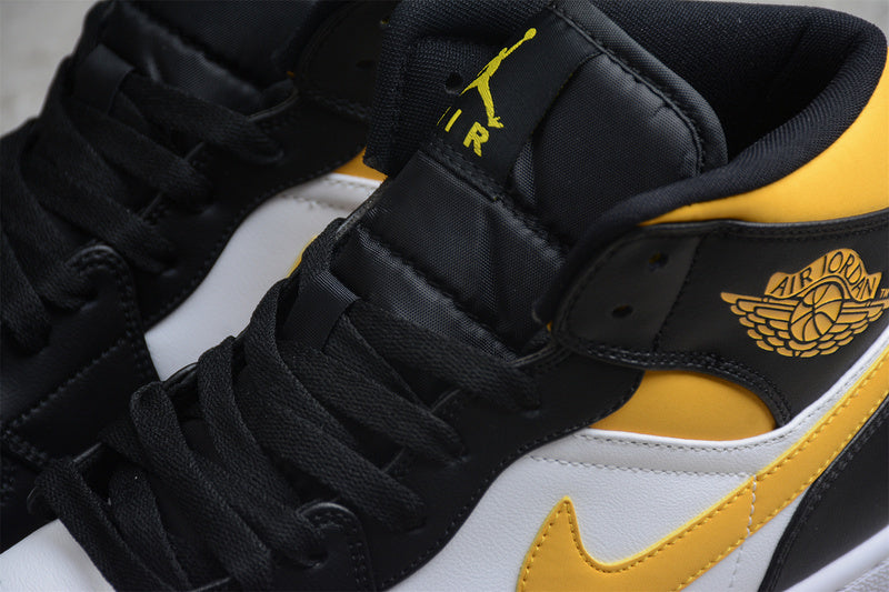 AJ1 Mid
