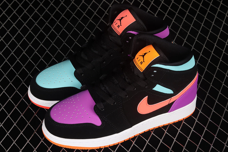 AJ1 Mid