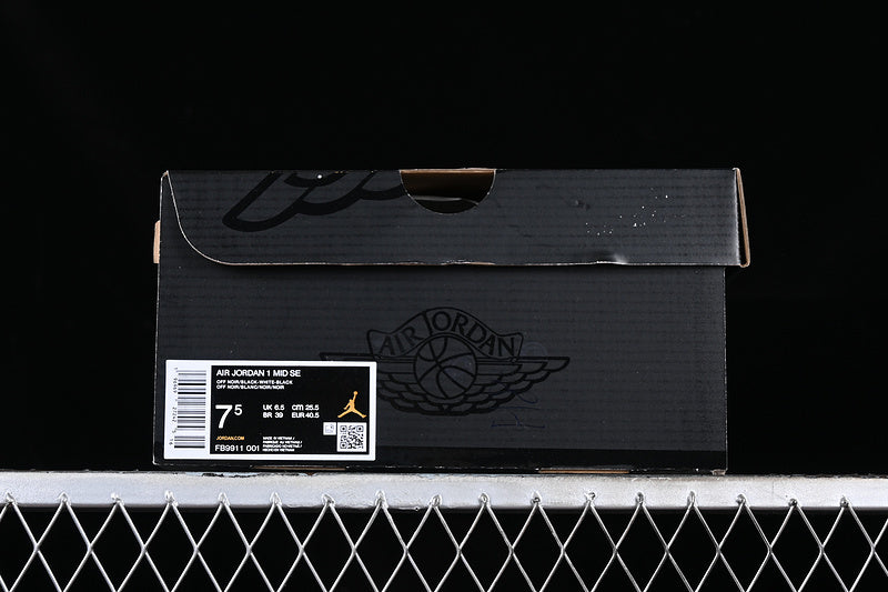 AJ1 Mid