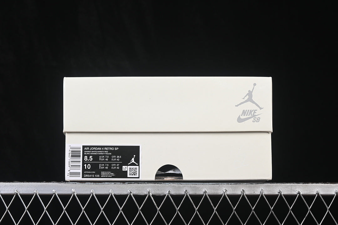 AJ4