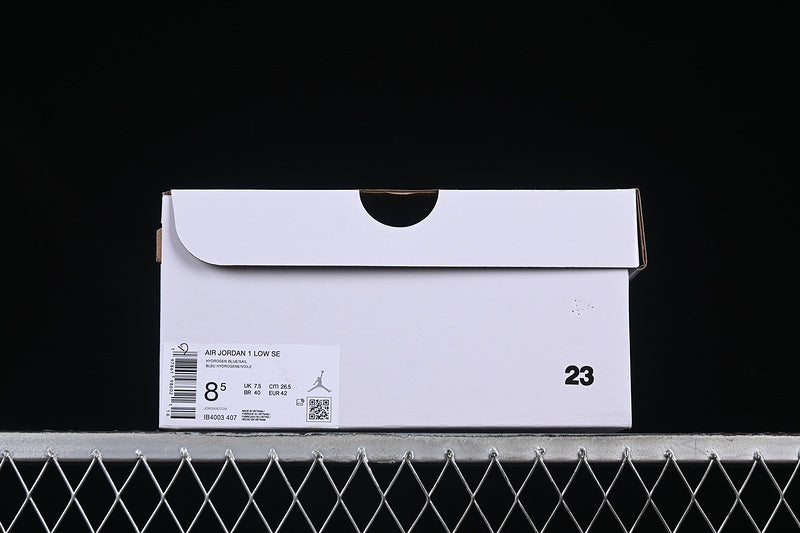 AJ1 Low