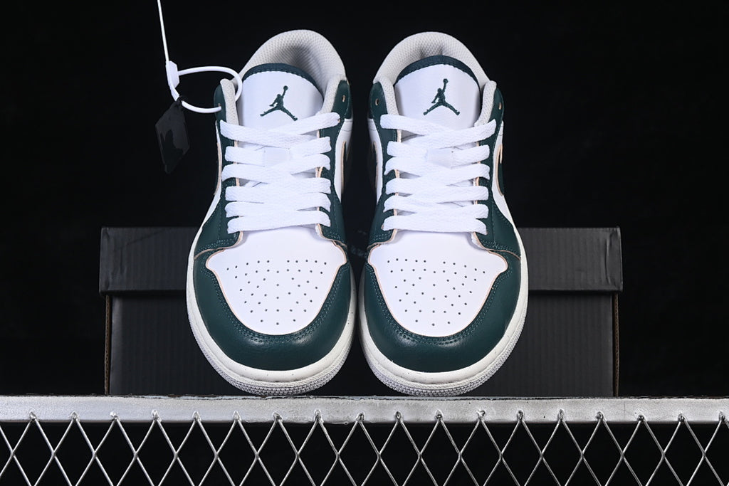 AJ1 Low