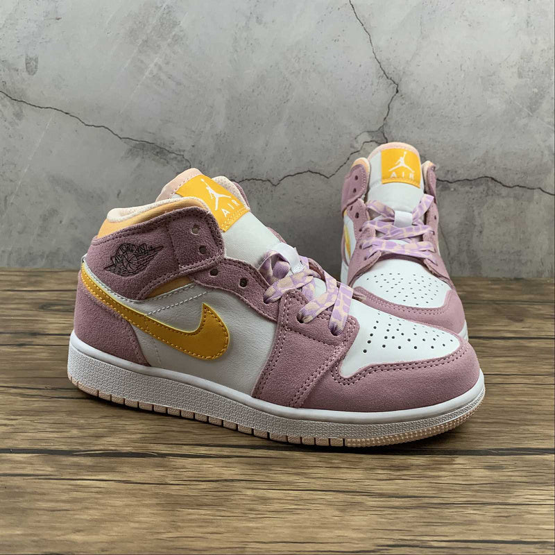 AJ1 Mid