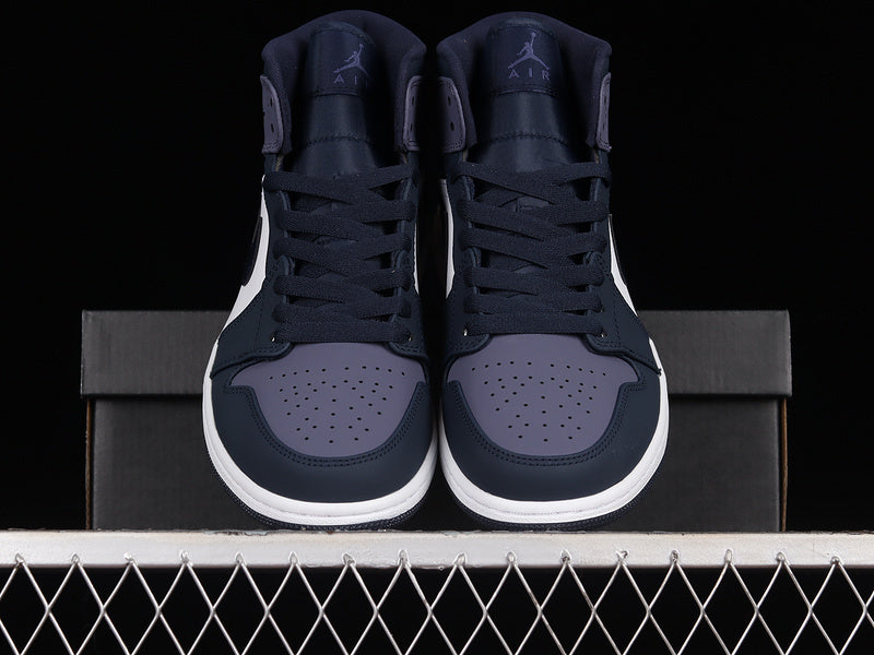 AJ1 Mid