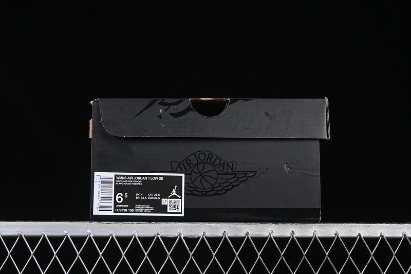 AJ1 Low