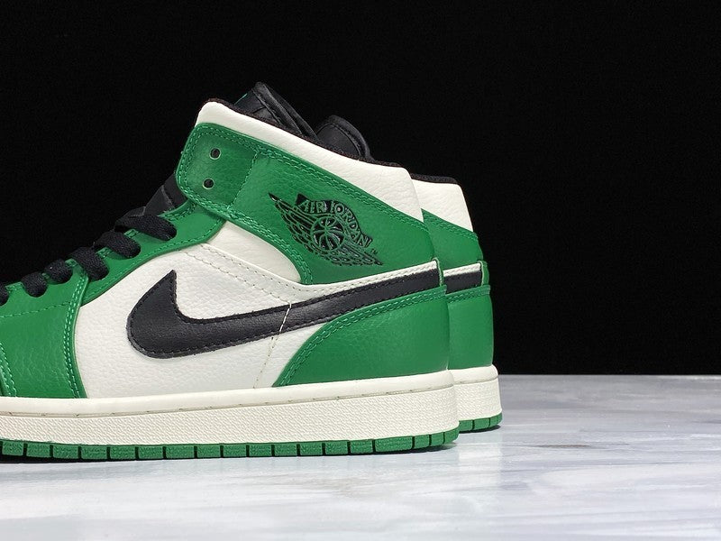AJ1 Mid