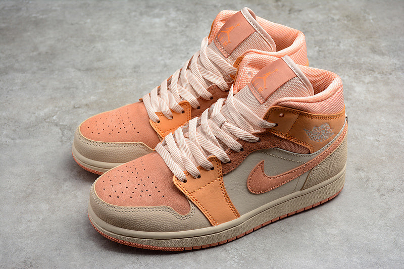 AJ1 Mid