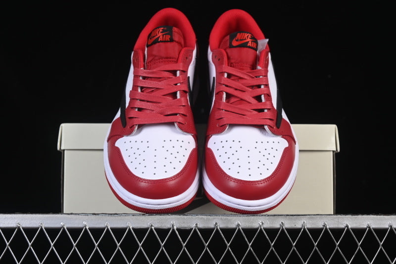 AJ1 Low